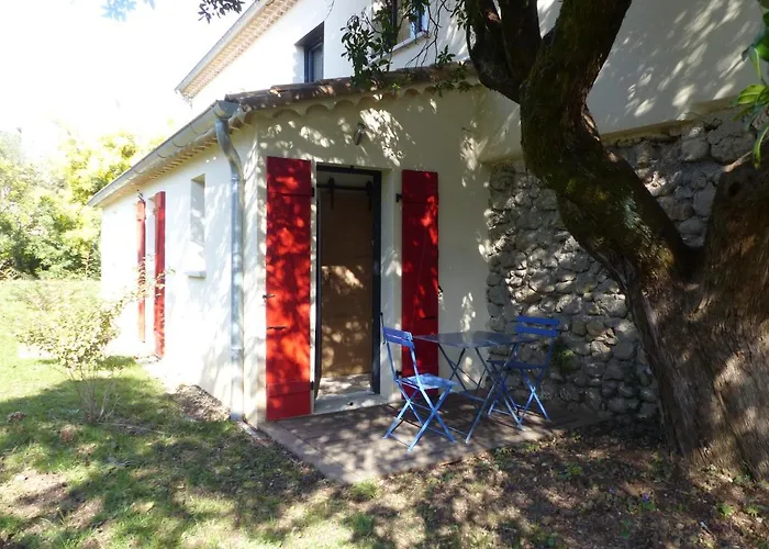 Clos De Beauregard 3* Joyeuse