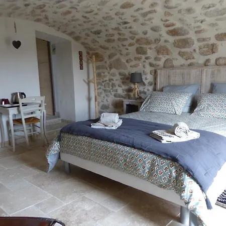 Clos De Beauregard 3*